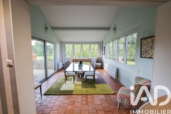 Maison à vendre 9 pièces 220 m² Le Perray-en-Yvelines