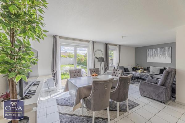 Maison à vendre 4 pièces 82m² Joué-lès-Tours (37300)