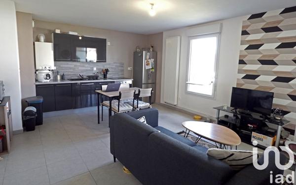 Appartement 2 pièces de 46 m² à Boves (80440)