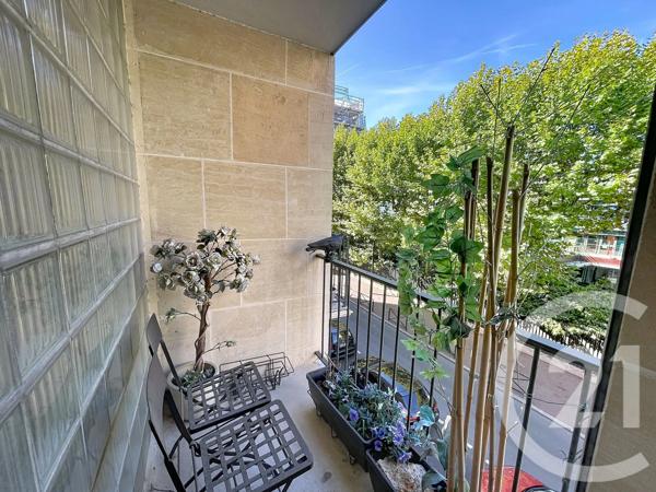 Appartement F3 à vendre  3 pièces - 68,70 m 2   LEVALLOIS PERRET  - 92