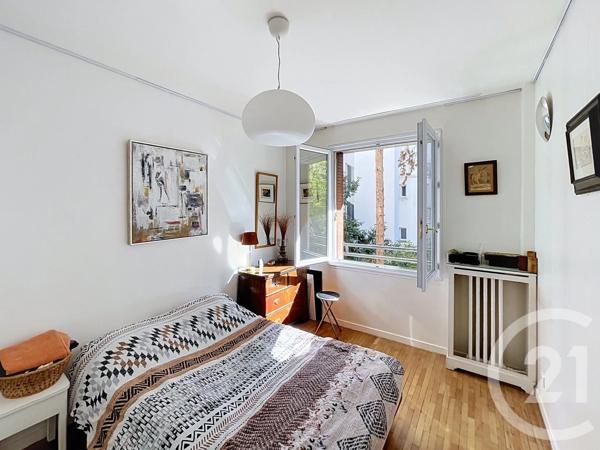 Appartement F3 à vendre  3 pièces - 68,70 m 2   LEVALLOIS PERRET  - 92