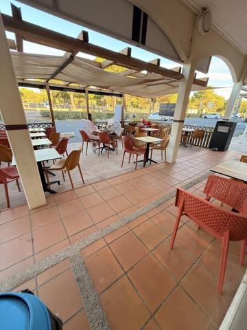 A vendre point chaud/sandwicherie/pâtisserie/snacking