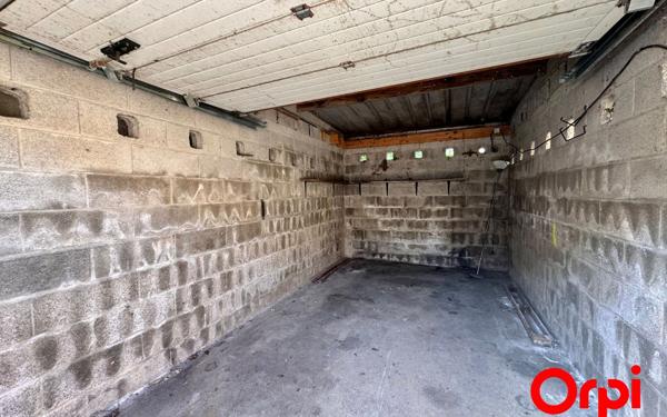 Maison à vendre    4 pièces •  Saint-Michel