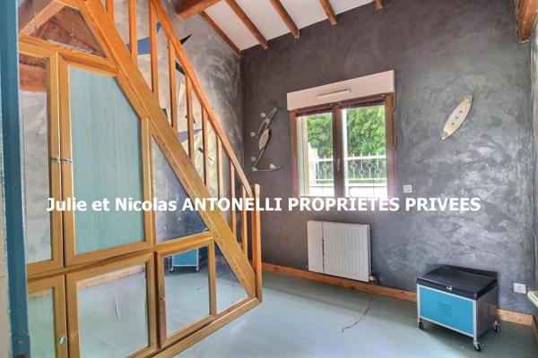 SAINT JUST MALMONT 43240 Maison  de 1998, 177 m² avec DEPOT ATTENANT AVEC BUREAUX DE 200M2