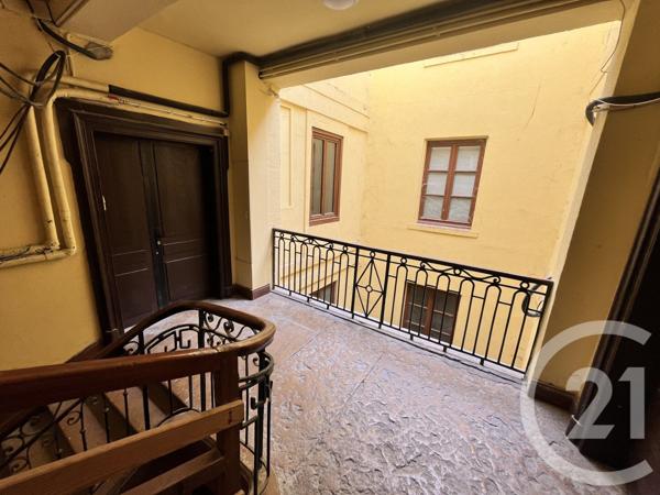 Appartement F4 à vendre  4 pièces - 96,82 m2 TARARE - 69