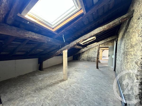 Appartement F4 à vendre  4 pièces - 96,82 m2 TARARE - 69