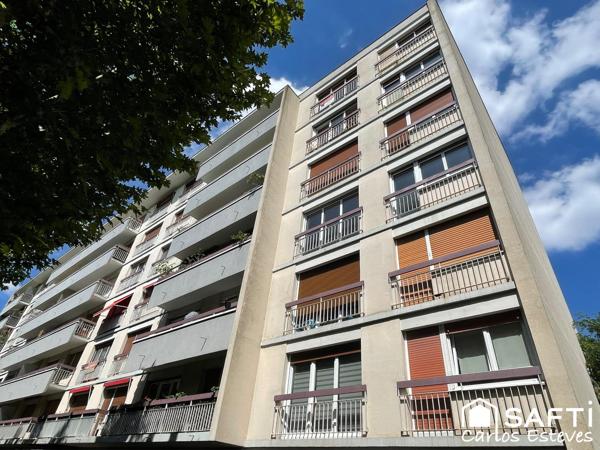 Lumineux T3/T4 / parc des Beaumonts à Montreuil.