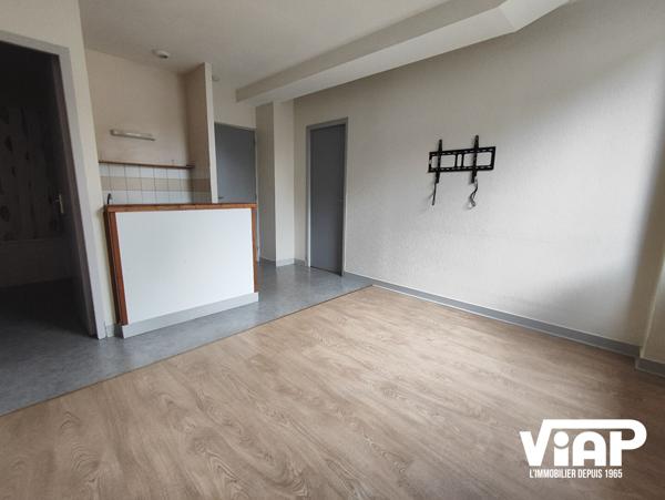 LIMOGES T2 DE 34 m² PROCHE PLACE JOURDAN , Limoges LIMOGES T2 DE 34 m² PROCHE PLACE JOURDAN , Limoges
