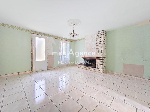 Maison à LA ROMAGNE, 49740 - 5 pièces 130m²