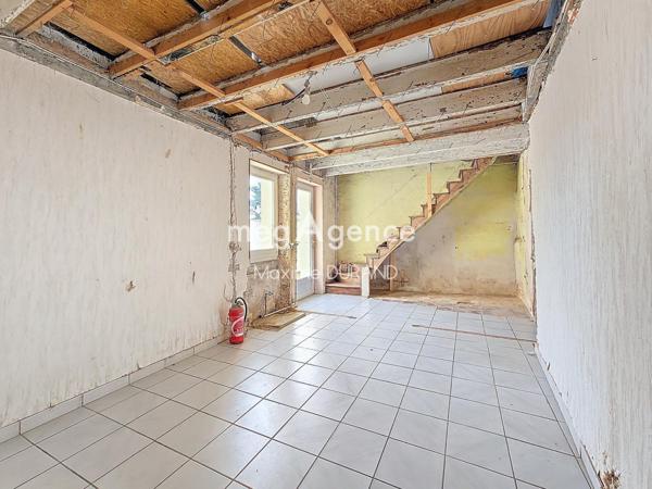 Maison à LA ROMAGNE, 49740 - 5 pièces 130m²