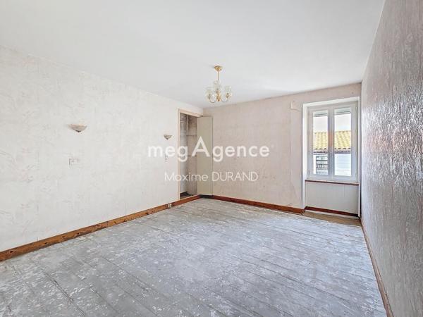 Maison à LA ROMAGNE, 49740 - 5 pièces 130m²