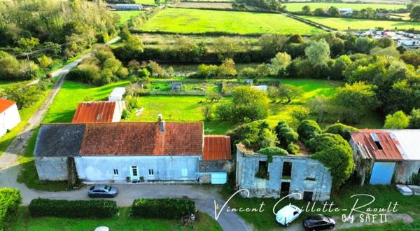 Maison 121m²- 300m² de dépendances-20000m² terrain
