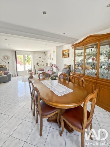 Maison à vendre 6 pièces 115 m² Villecresnes