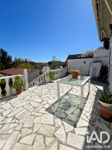 Maison à vendre 6 pièces 115 m² Villecresnes
