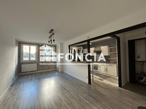 Location Appartement 2 pièces 47.08 m² - 42 AVENUE DU GENERAL DE GAULLE Cavaillon 84300