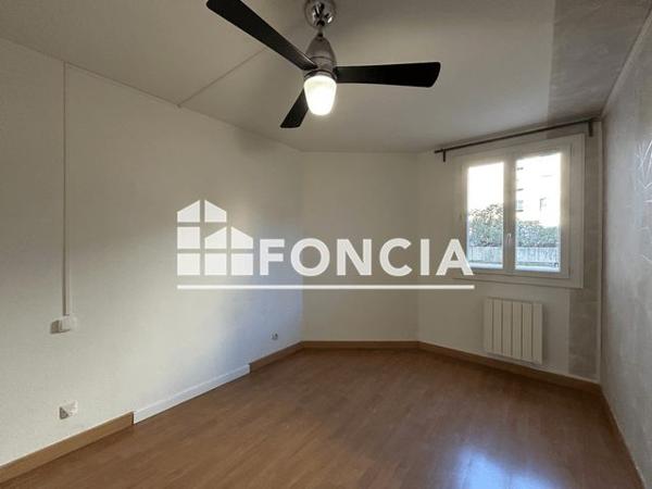 Location Appartement 2 pièces 47.08 m² - 42 AVENUE DU GENERAL DE GAULLE Cavaillon 84300