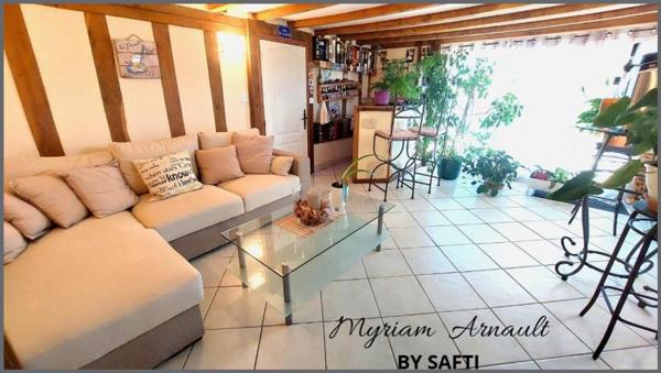 Propriété 2 maisons Grange Puits Etang 2 hectares