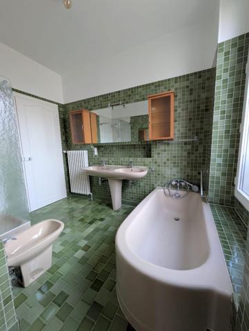 Demeure de maître bourgeoise d'une superficie de 235m²