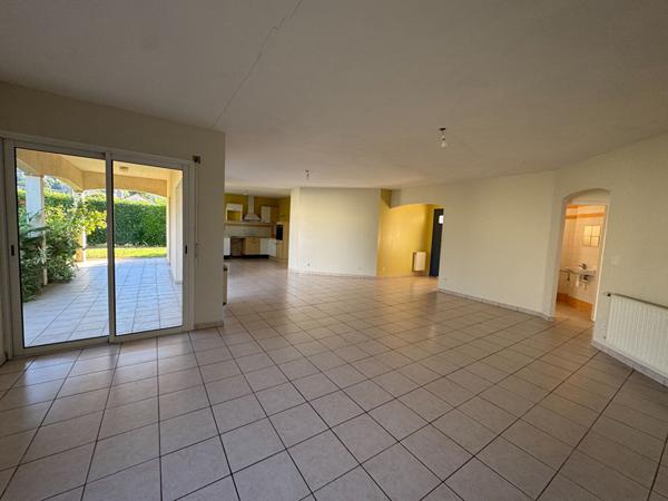 Charmante maison de plain-pied à Puy L'évêque