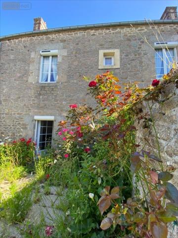 Maison rurale à vendre à Saint-Vaast-la-Hougue dans la Manche (50550), ref : 50088-1053606