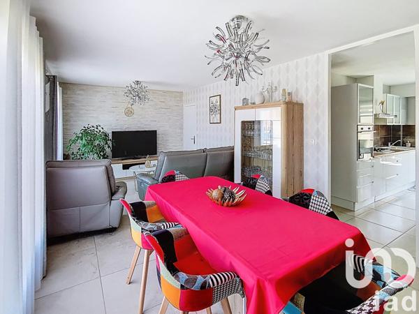 Maison 6 pièces de 128 m² à Cusset (03300)