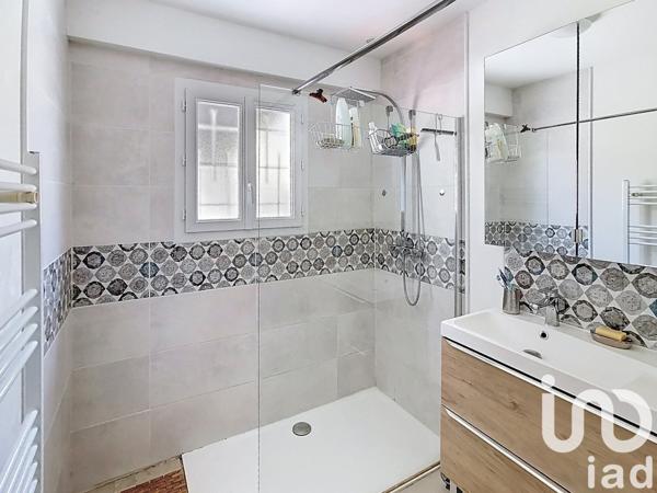 Maison 6 pièces de 128 m² à Cusset (03300)