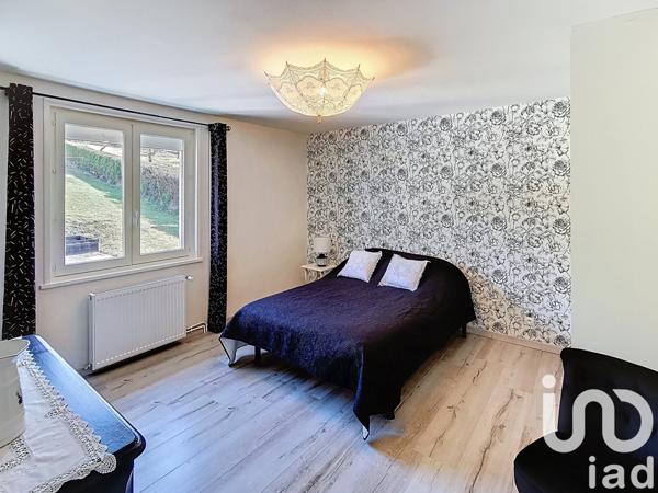 Maison 6 pièces de 128 m² à Cusset (03300)