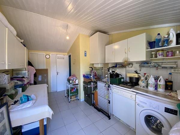 SAINT DENIS - Maison 3 chambres + studio indépendant - 100 m²