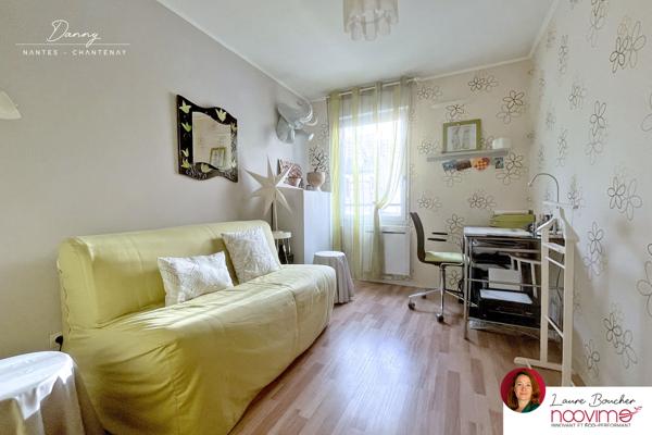 Nantes Chantenay - T3 traversant avec terrasse et parking
