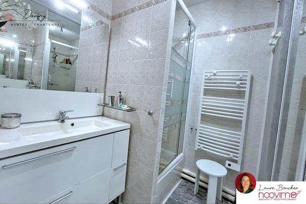 Nantes Chantenay - T3 traversant avec terrasse et parking