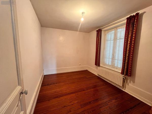 Maison à vendre à Fismes dans la Marne (51170), ref : 51083/VENT/974