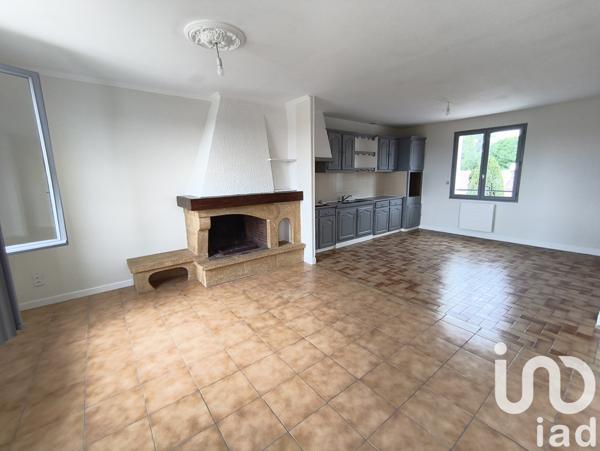 Maison à vendre 6 pièces 120 m² Lezay