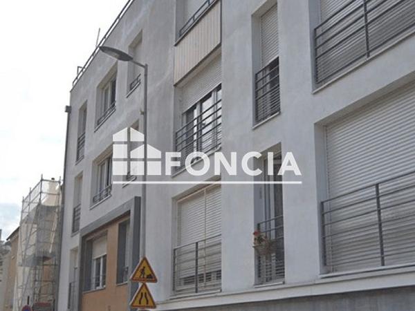 Location Studio 29.56 m² - 12 RUE ETIENNE DOLET Cachan 94230