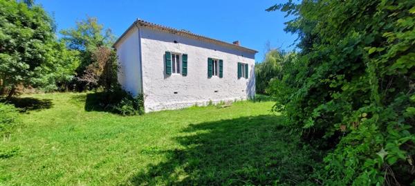 Maison en pierre avec dépendances dans le Tarn et Garonne