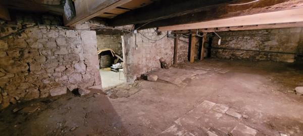 Maison en pierre avec dépendances dans le Tarn et Garonne