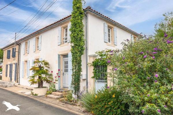 Maison à vendre 424 900 € Thairé 6 p 146 m² DPE D