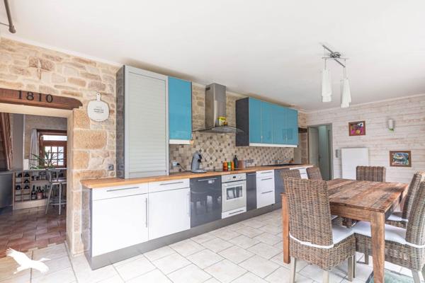 Maison à vendre 424 900 € Thairé 6 p 146 m² DPE D