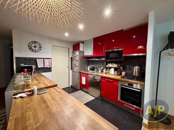 Location appartement Bordeaux : 1 450 € - AJP Immobilier Bordeaux Chartrons