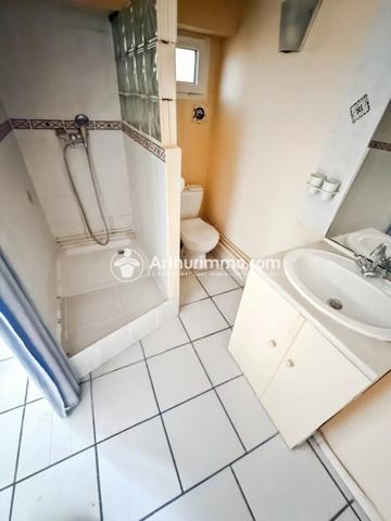 Vente                                                      Maison
                        
                     6 pièces                      104 m2                     à Étiolles