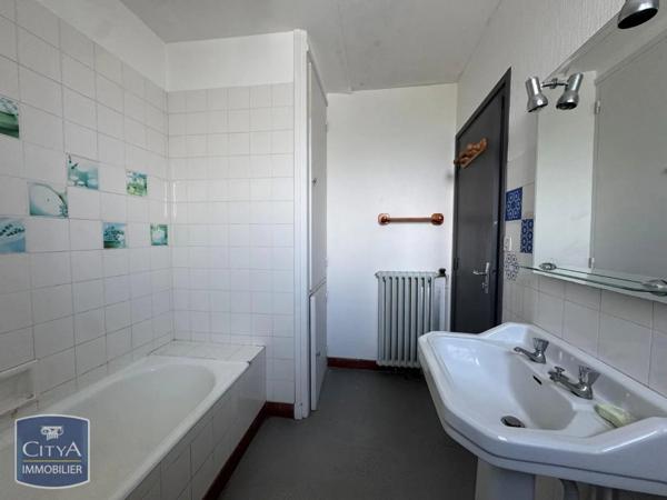 Appartement à louer 3 pièces 72.14m² Brest (29200)