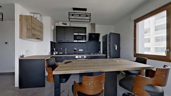 12 rue de la Poudrette Villeurbanne 69100 – T2 Meublé – 975 €CC