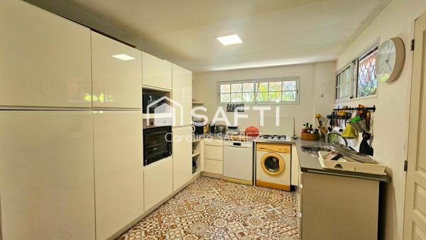 Maison avec fort potentiel – Sable Blanc, Le Robert