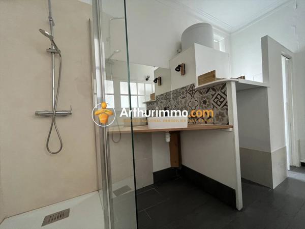 Vente                                                      Appartement
                        
                     2 pièces                      43 m2                     à Quimper