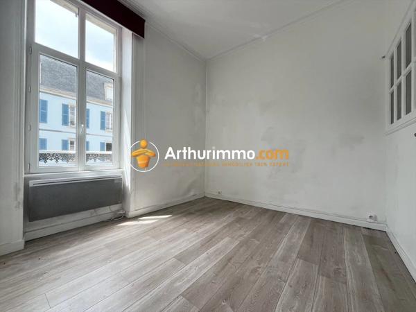 Vente                                                      Appartement
                        
                     2 pièces                      43 m2                     à Quimper