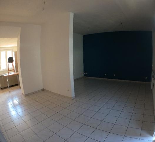 Maison 55,10 m² 2 pièces cour garage FONTAINE AU PIRE