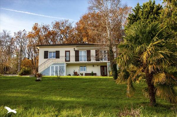 Maison à vendre |  Mareuil |  5 pièces | 139 m²