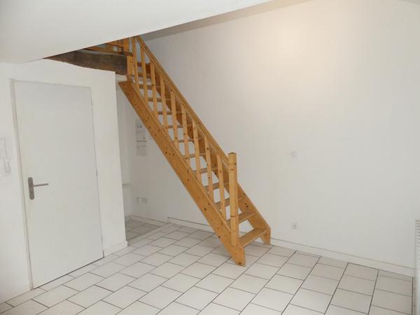 F2 duplex à louer hyper-centre de JARGEAU