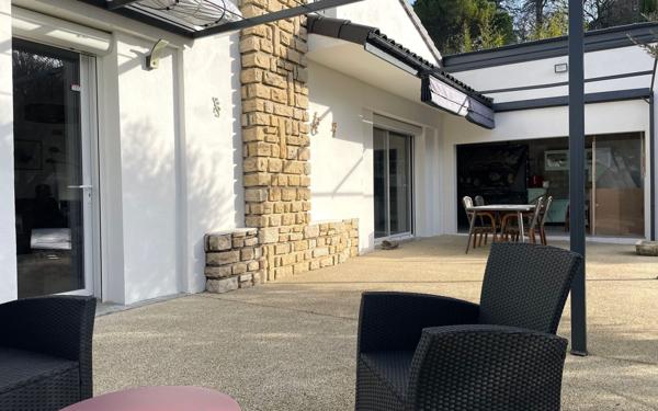 Maison à vendre    5 pièces •  Montélimar