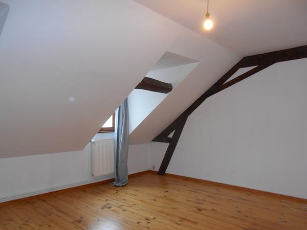 Appartement Vouziers 2 pièce(s) 75 m2