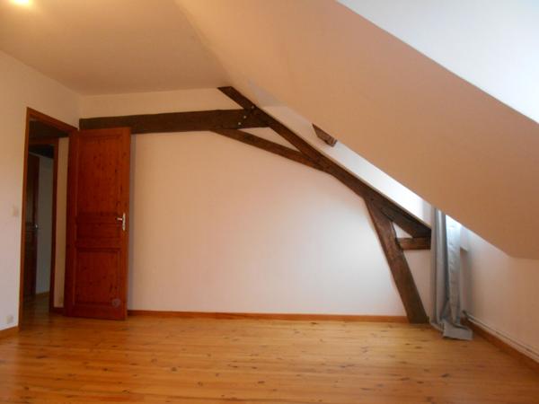 Appartement Vouziers 2 pièce(s) 75 m2
